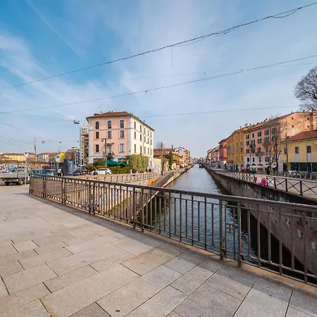 Apartment 7 Piano Panoramico Nel Cuore Dei Navigli Mailand