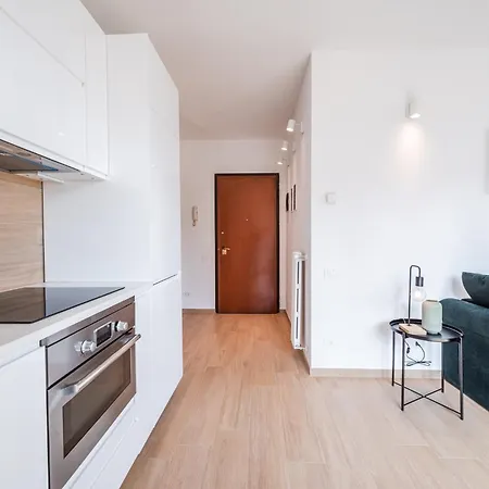 7 Piano Panoramico Nel Cuore Dei Navigli Апартаменты Милан