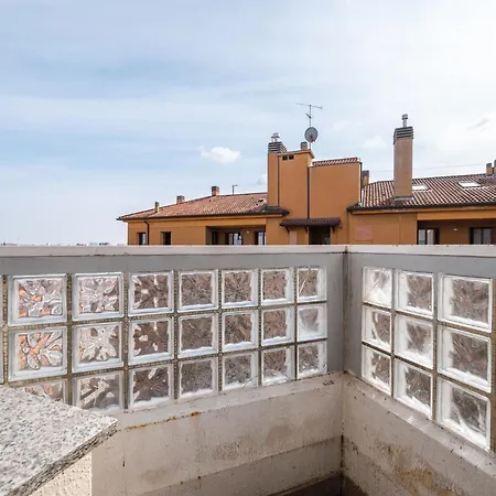 7 Piano Panoramico Nel Cuore Dei Navigli Апартаменты
